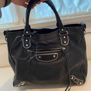 Balenciaga Chèvre Metallic Edge Silver Velo Black
